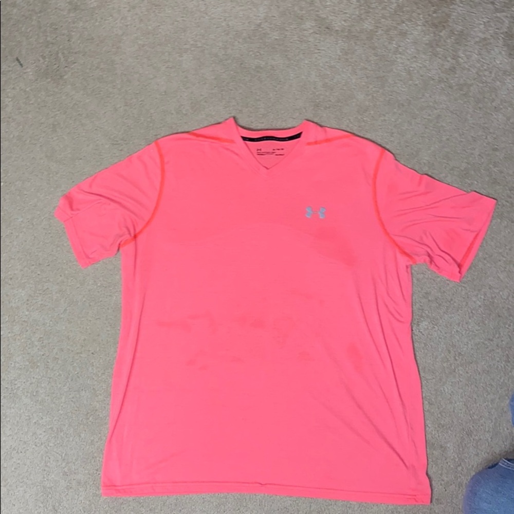 Under Armour Men’s XL t shirt